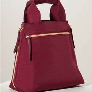 BRAND NEW Zip It Crossbody Bag (no strap)